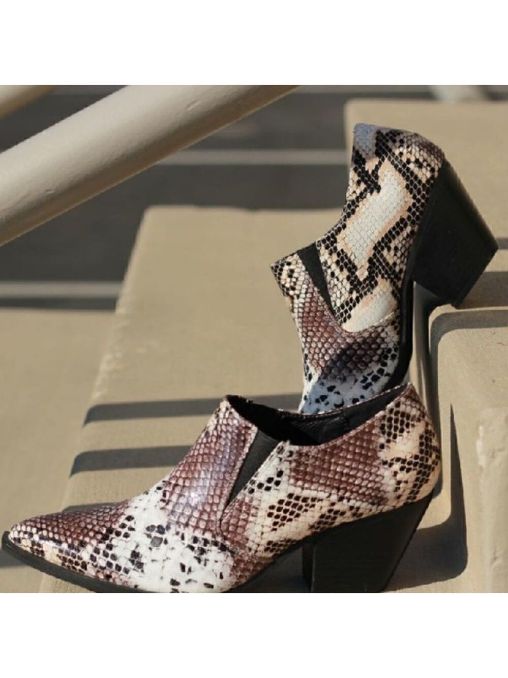 New ARider Girl Niki Snakeskin Shooties